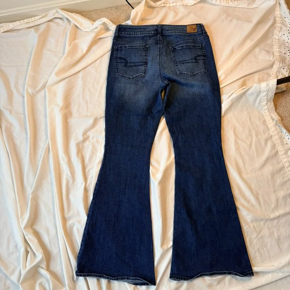 American Eagle Jeans – Size 12 Regular – Dark Wash Flare Denim - Picture 2 of 3